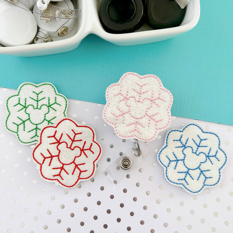 Mouse Snowflake Badge Toppers