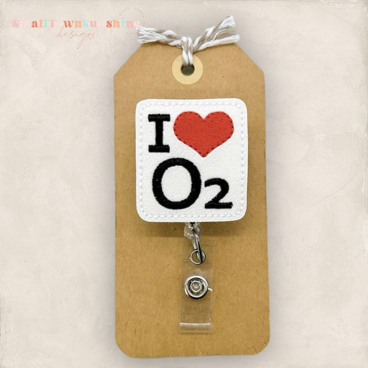 I Love O2 Badge Topper