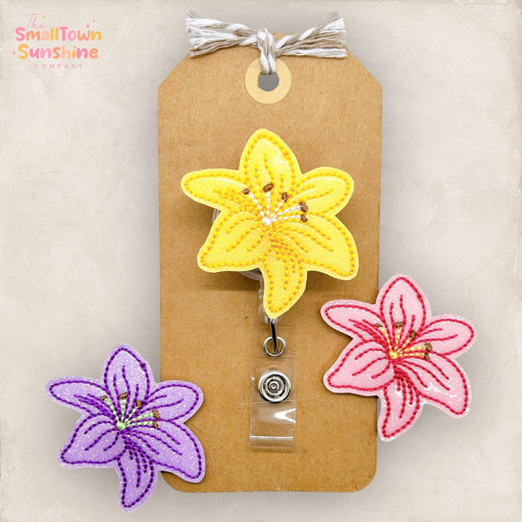 Day Lily Badge Topper