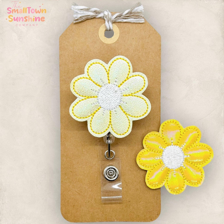 Yellow Daisy Badge Topper
