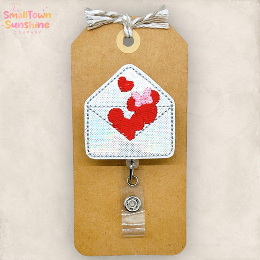 Mouse Couple Love Letter Badge Topper