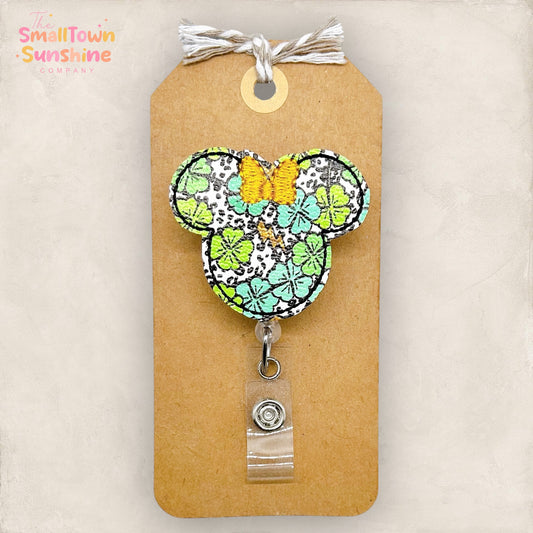 Clover Print Mouse Badge Topper