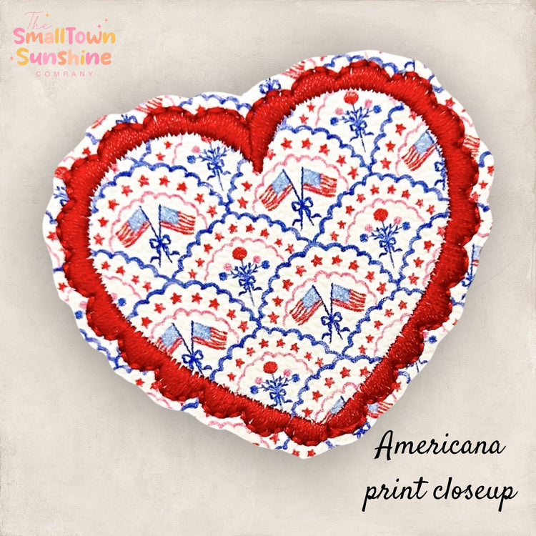 Scalloped Americana Heart Badge Topper