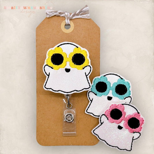 Groovy Ghost Badge Topper